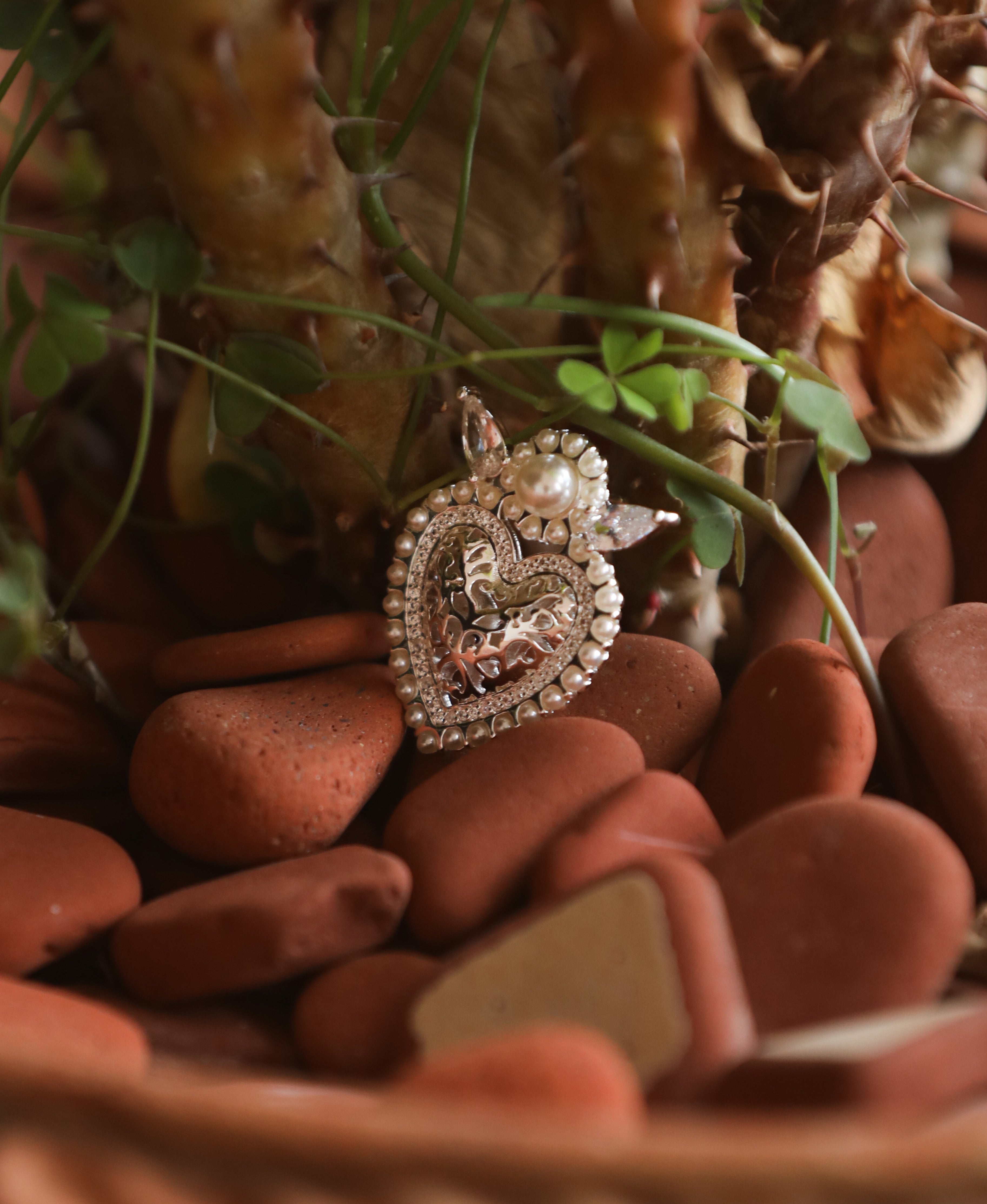 The Heart Diamante Earrings-Serpenti Apparel
